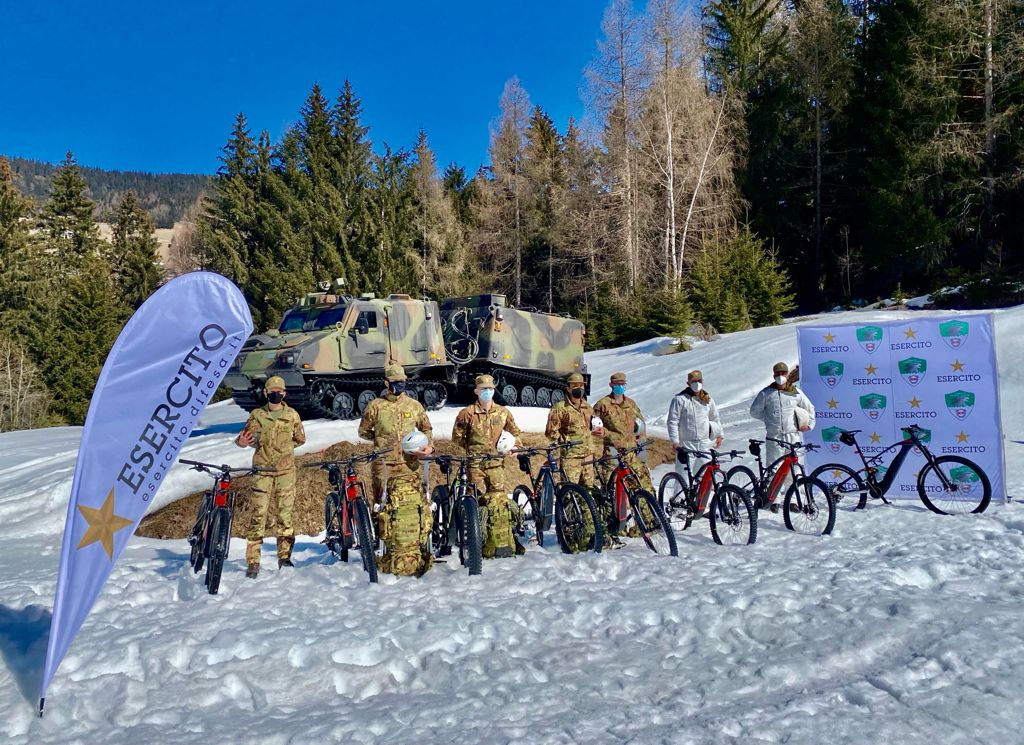 Sperimentazione delle e-bike adatte per il mountain warfare